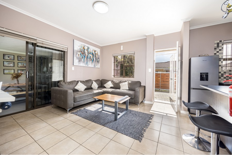2 Bedroom Property for Sale in Viking Village Western Cape